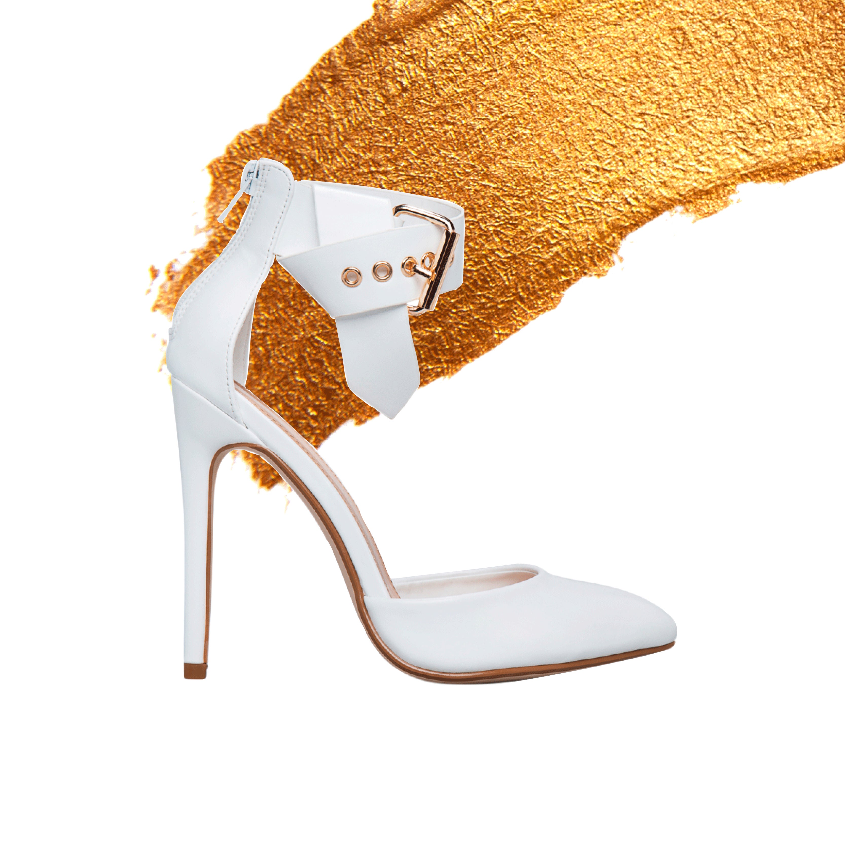 White Out: Get Ready for Summer With This Chic Color 
